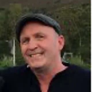 Dr. Daniel Roberts